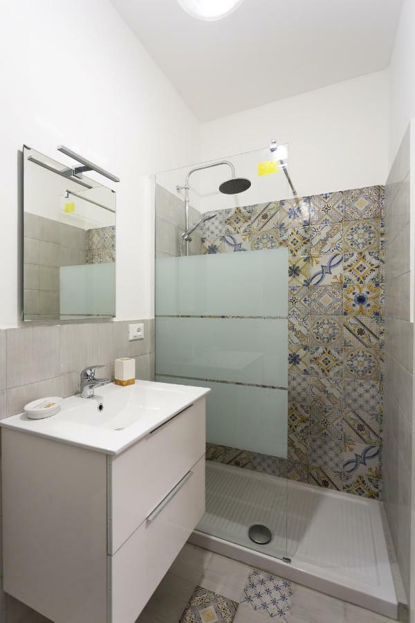 Star Politeama Apartment Palermo Luaran gambar